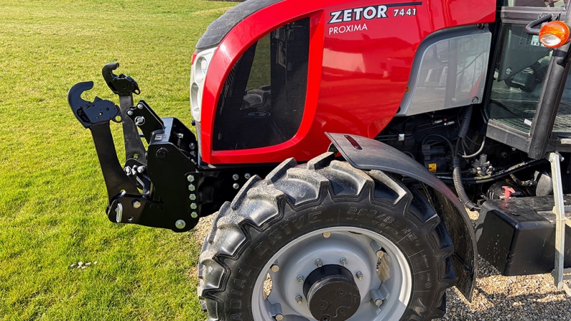 UNIVERSALE FRONTHYDRAULIK KAT 2 FÜR TRAKTOR 1500kg
