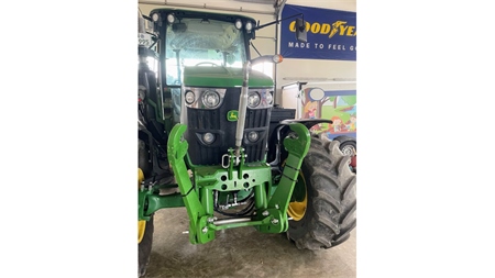 TRAKTORI UNIVERSAALNE ESIRIPPSÜSTEEM CAT. 2 1500 KG - ROHELINE (RAL 6001)